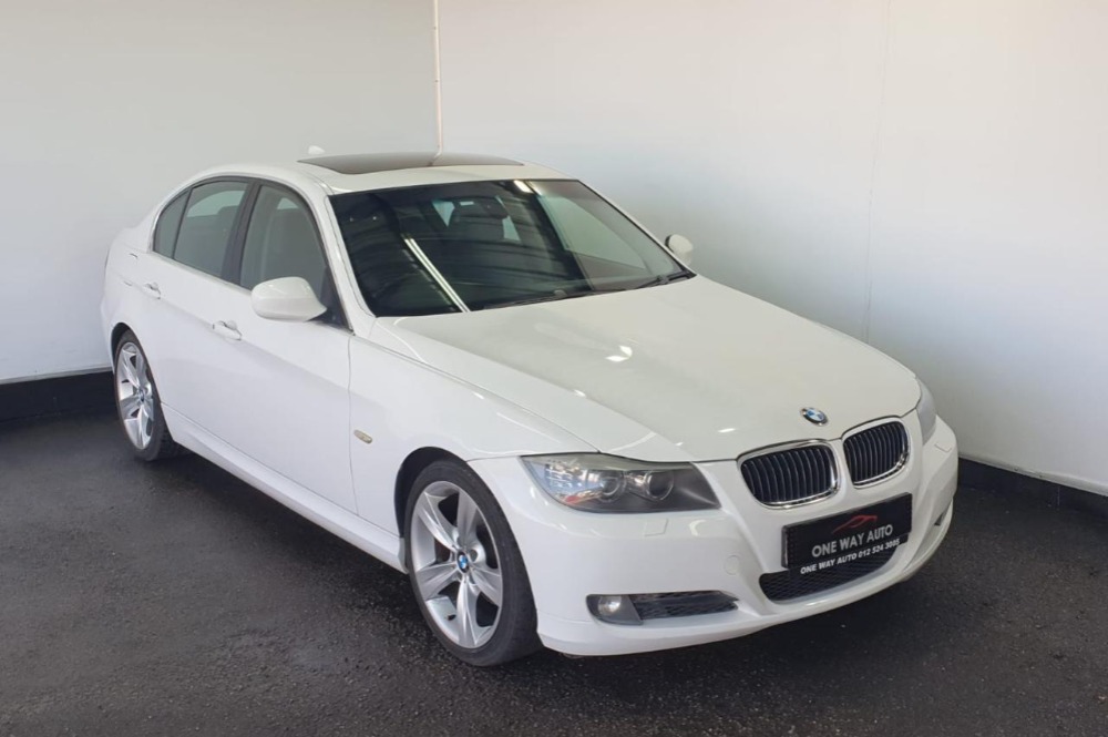2009 BMW 3 - Series 325i Auto